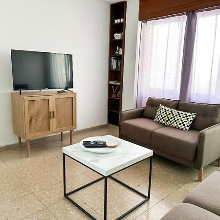 Comfortable Engomi Apartment 尼科西亚 外观 照片